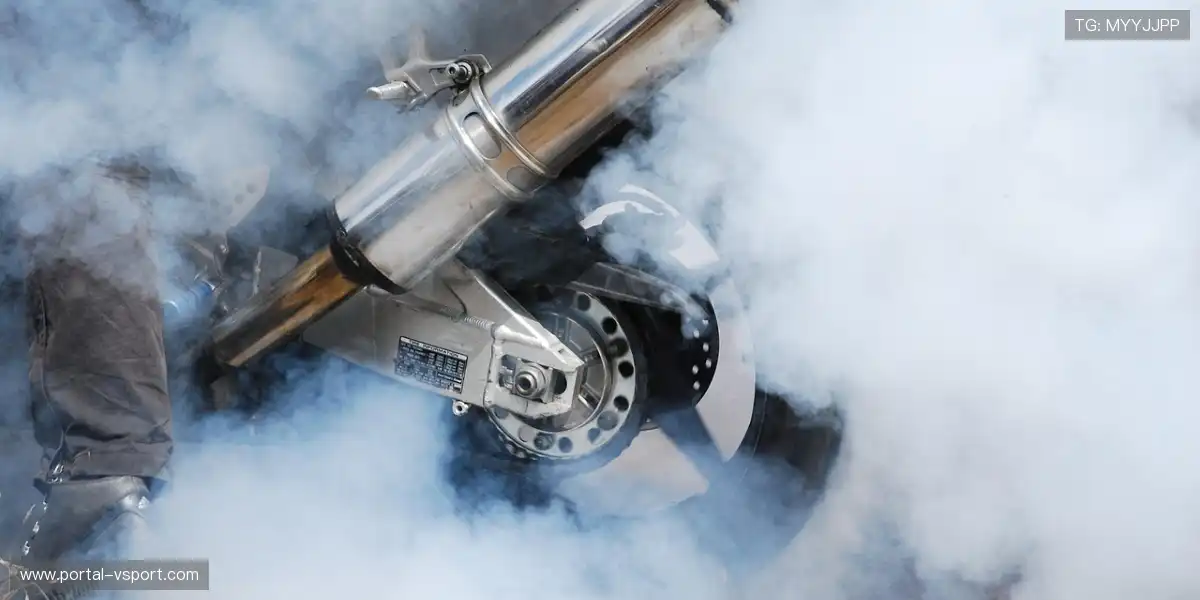 📱你与赛场之间只差一次轻触!⚡